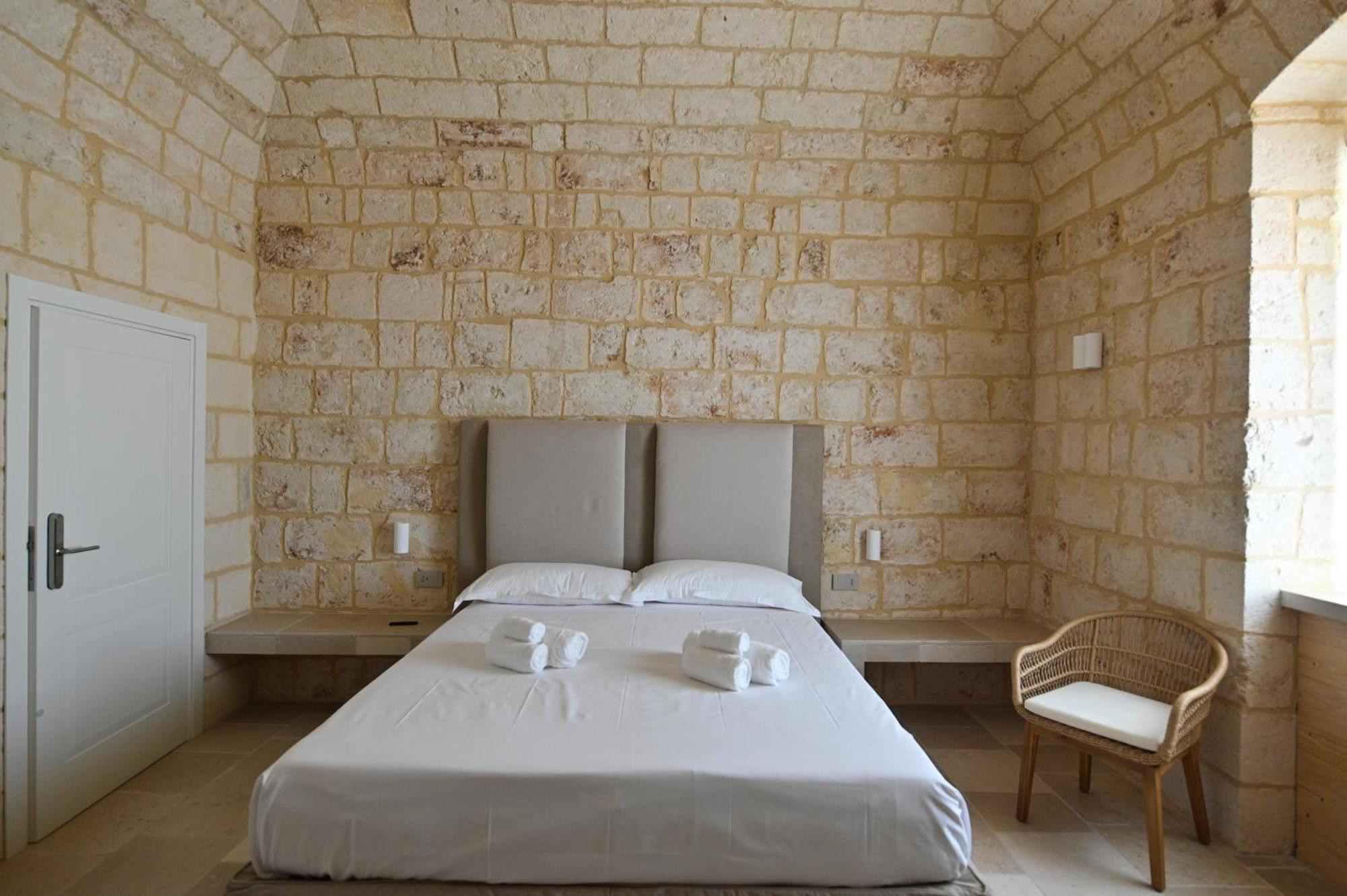 Palazzo Momi Bed & Breakfast Bari Exterior foto