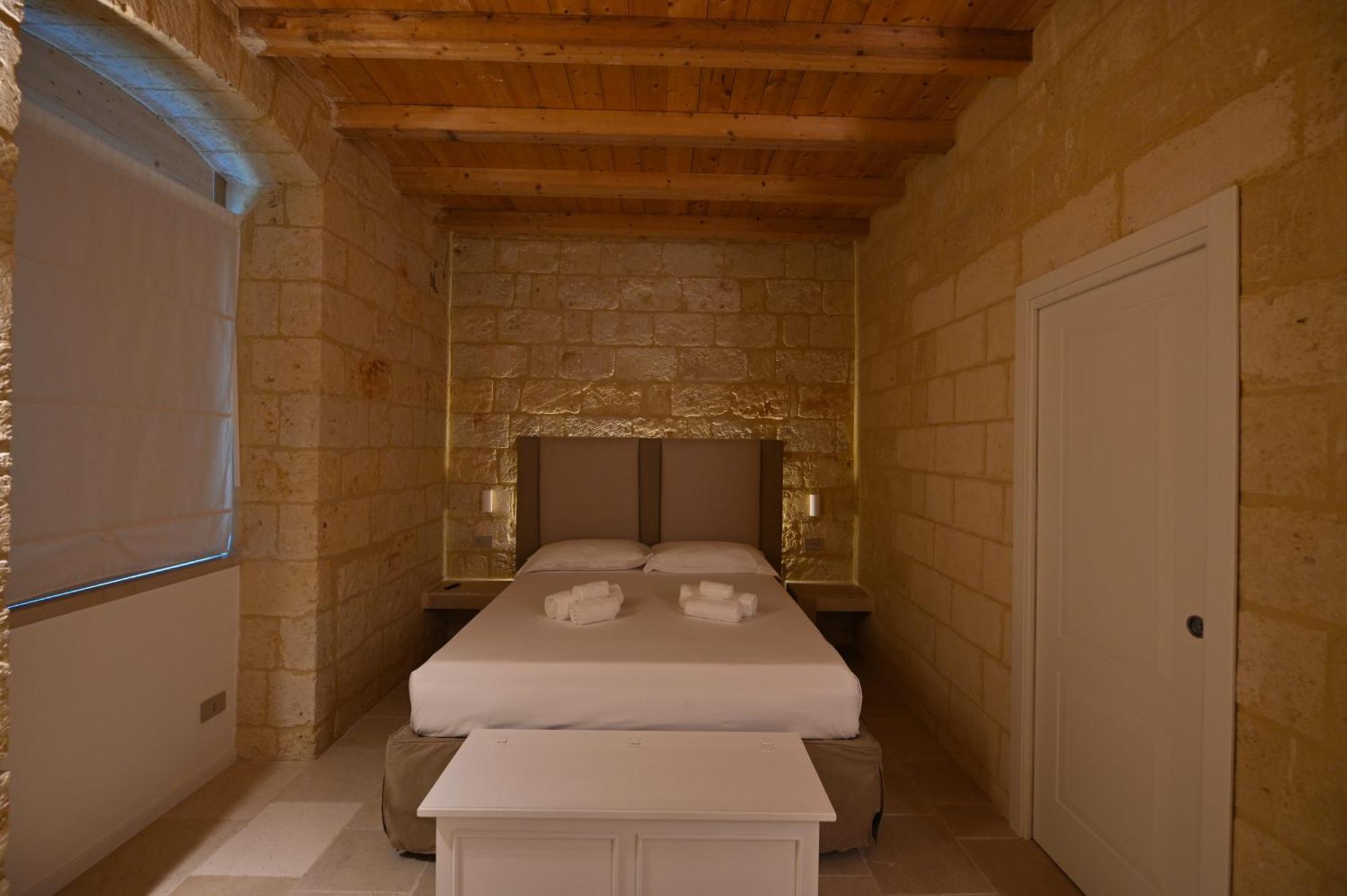 Palazzo Momi Bed & Breakfast Bari Exterior foto
