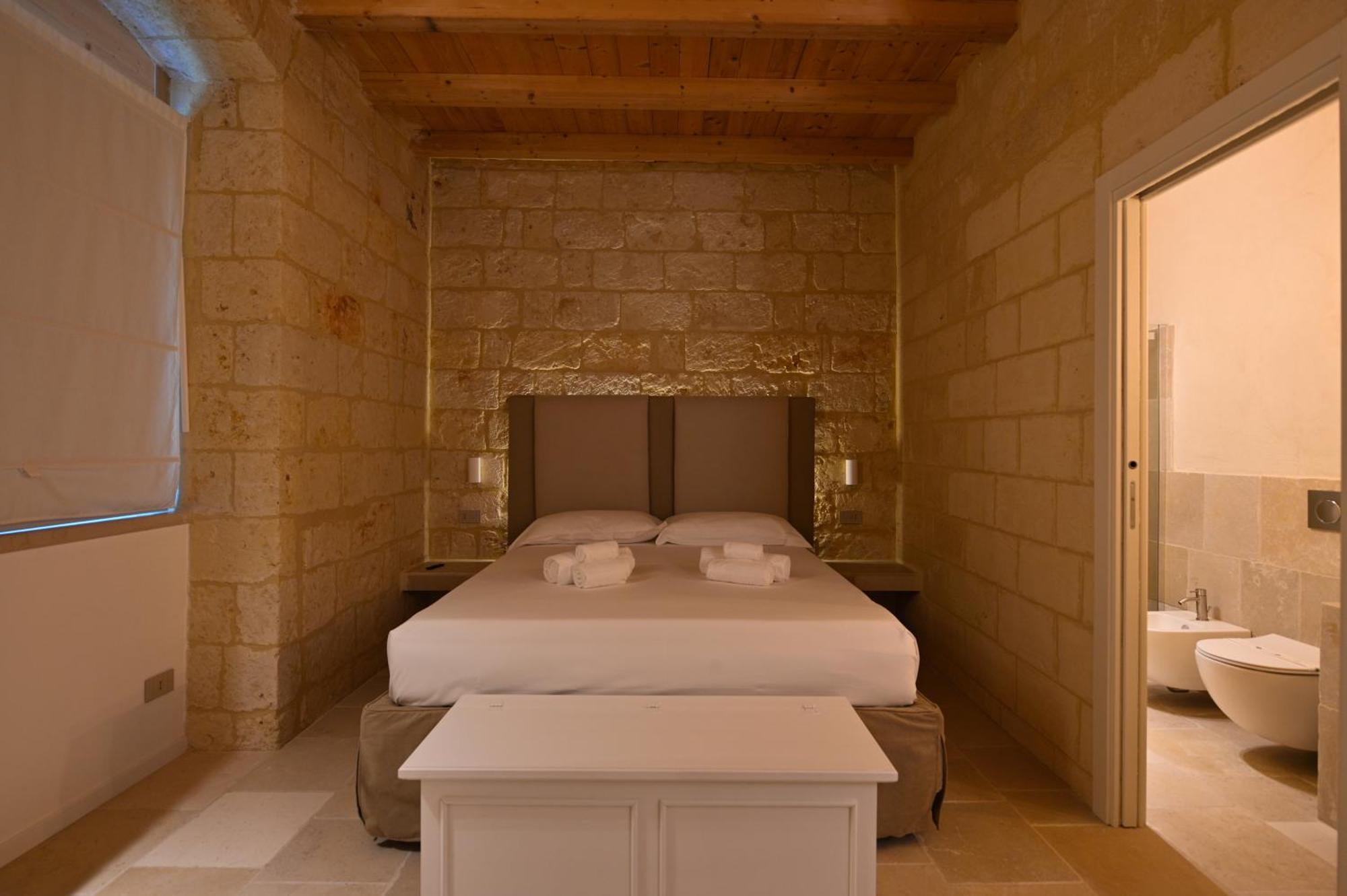 Palazzo Momi Bed & Breakfast Bari Exterior foto