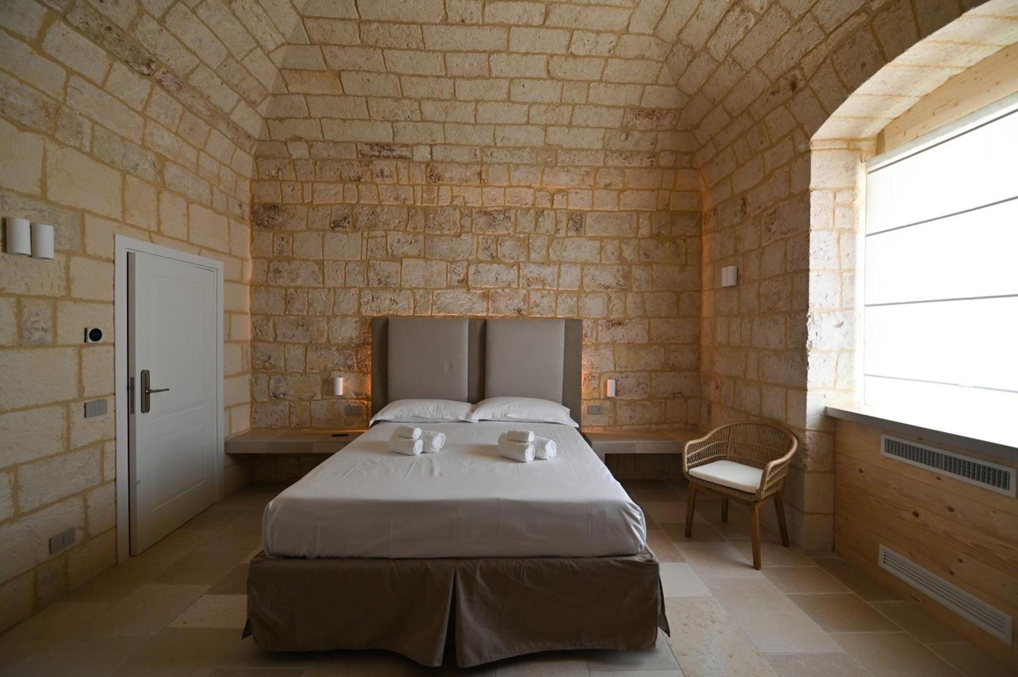 Palazzo Momi Bed & Breakfast Bari Exterior foto
