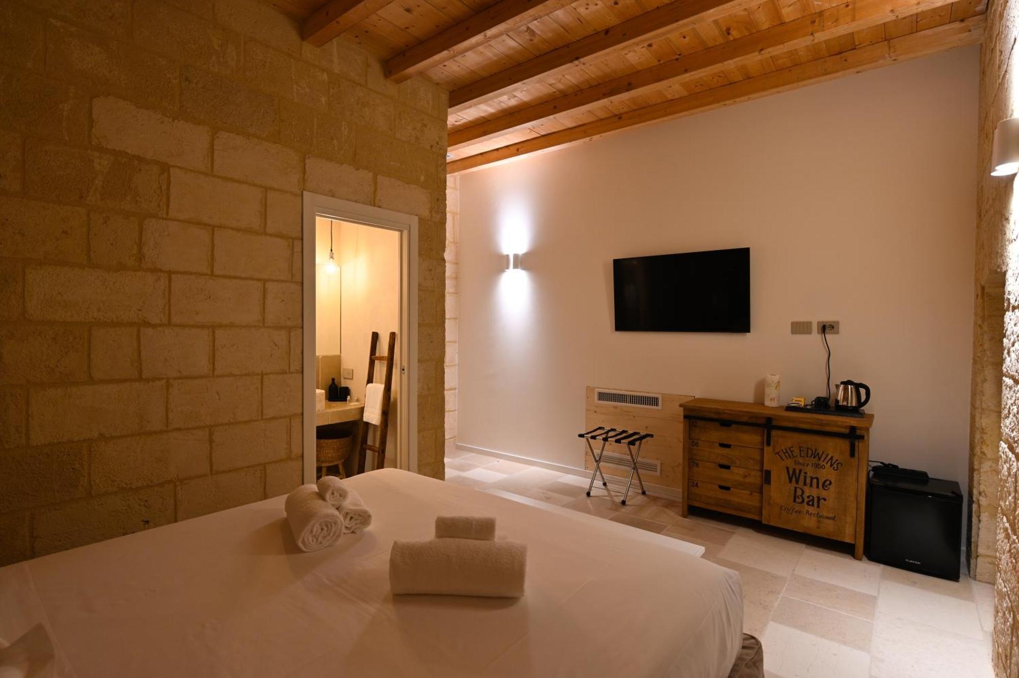 Palazzo Momi Bed & Breakfast Bari Exterior foto