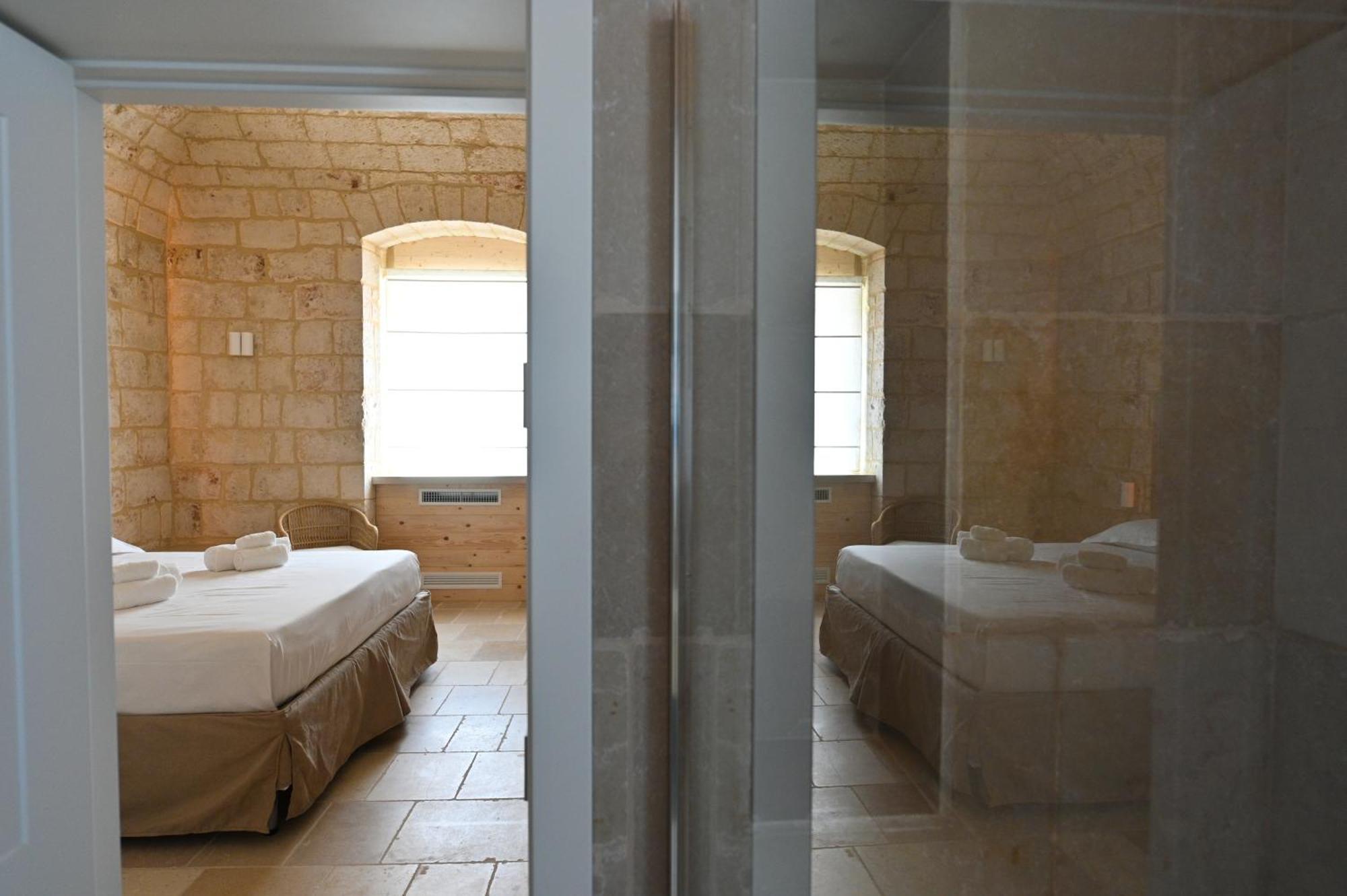 Palazzo Momi Bed & Breakfast Bari Exterior foto