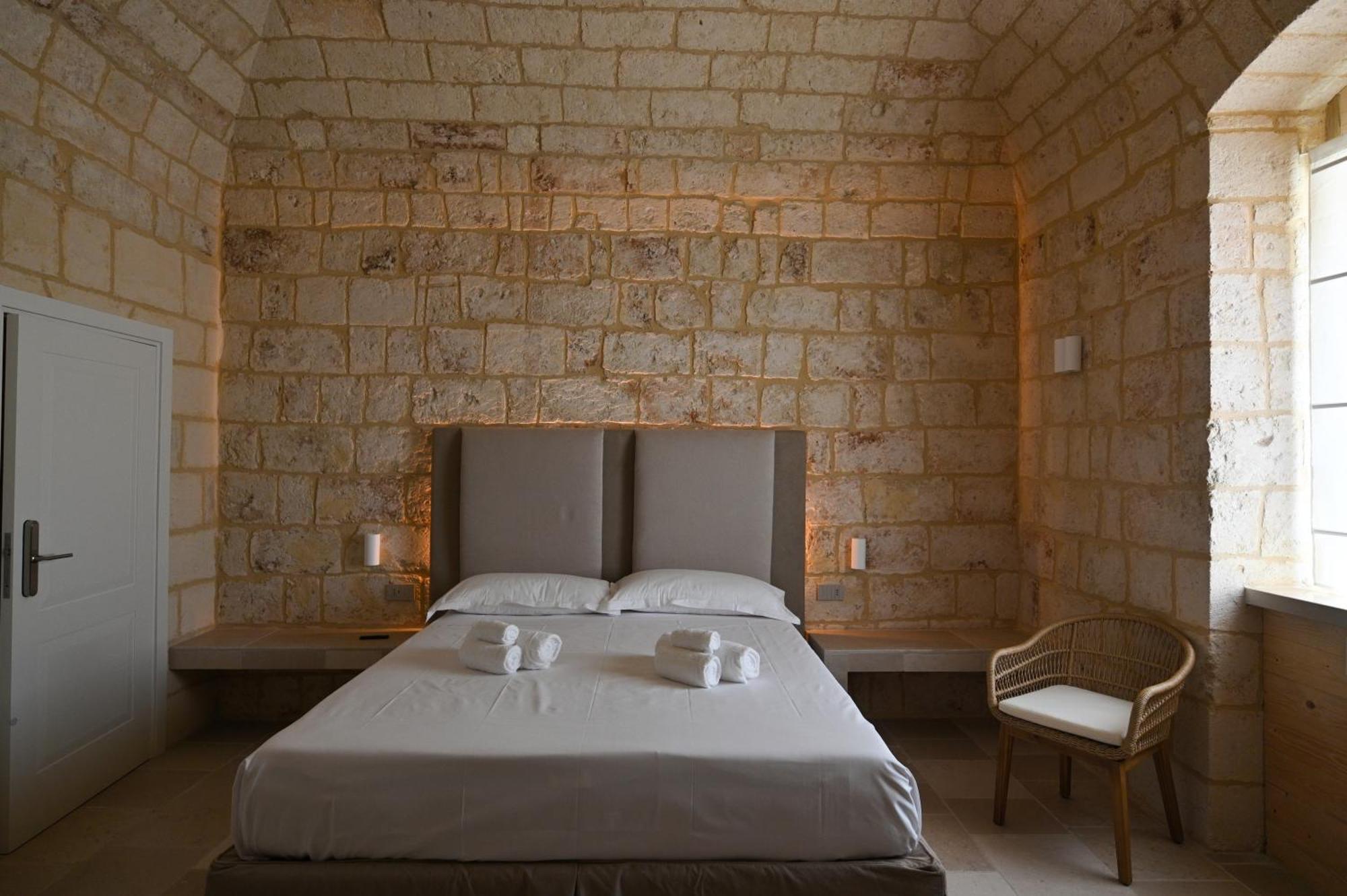 Palazzo Momi Bed & Breakfast Bari Exterior foto