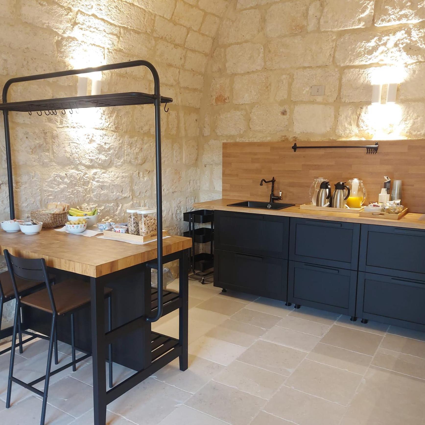 Palazzo Momi Bed & Breakfast Bari Exterior foto
