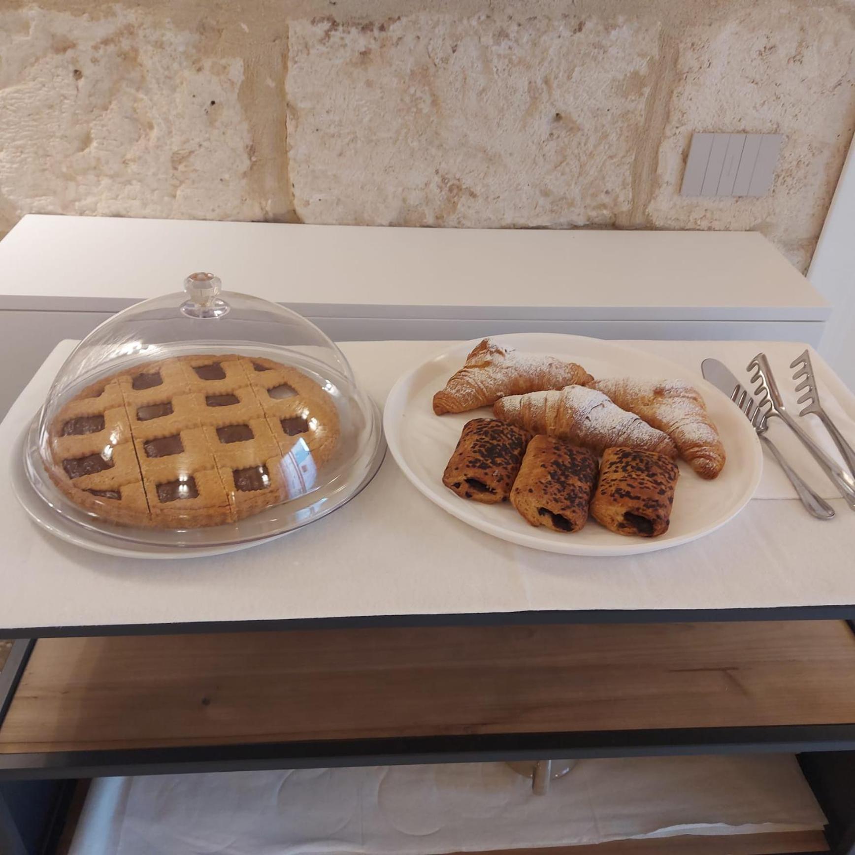 Palazzo Momi Bed & Breakfast Bari Exterior foto