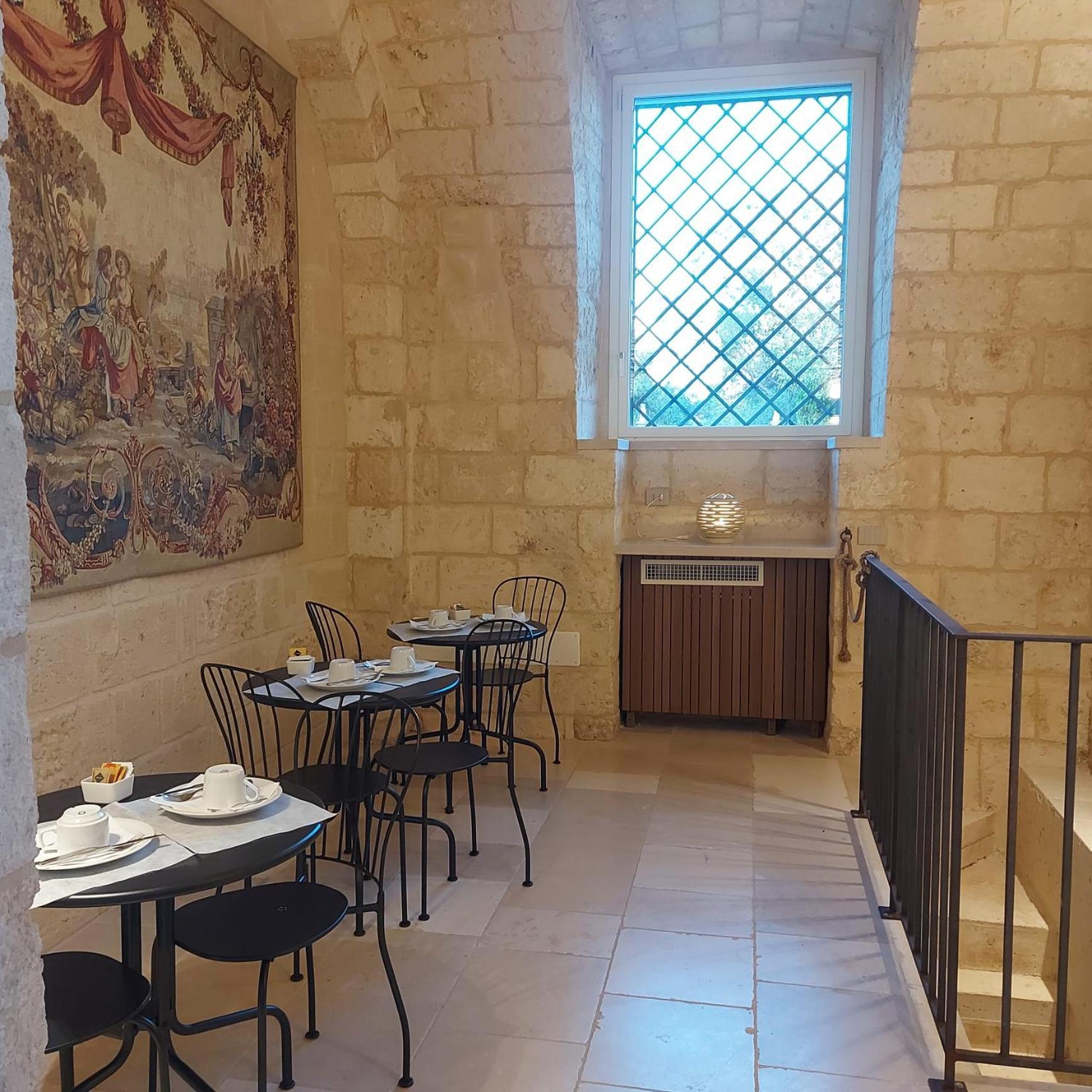 Palazzo Momi Bed & Breakfast Bari Exterior foto