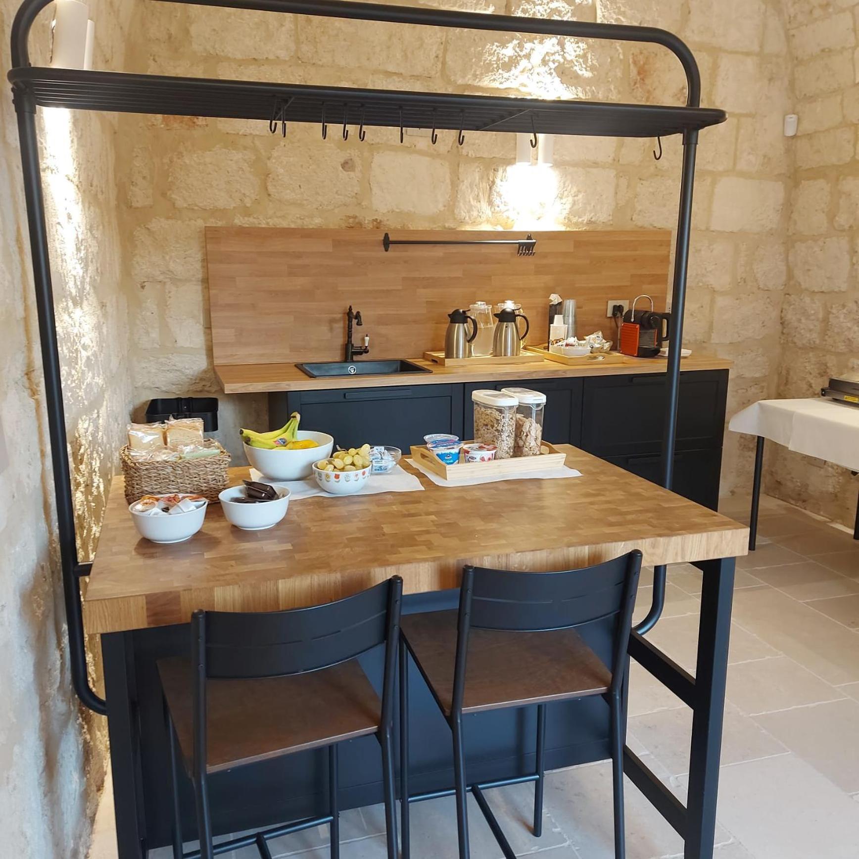 Palazzo Momi Bed & Breakfast Bari Exterior foto